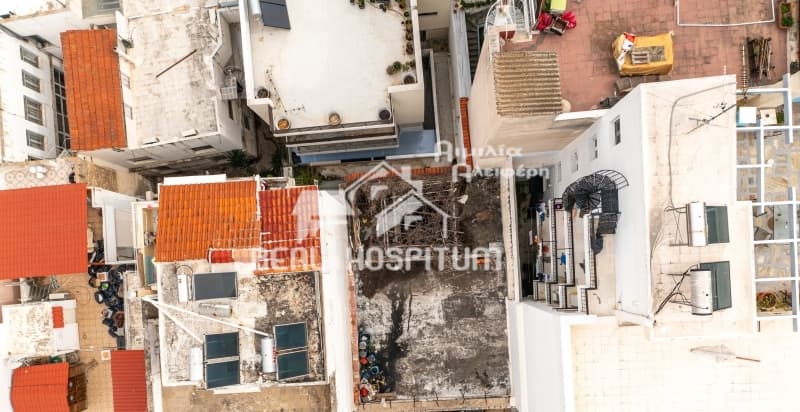 House in Kastella, Piraeus — Photo 2 of 2