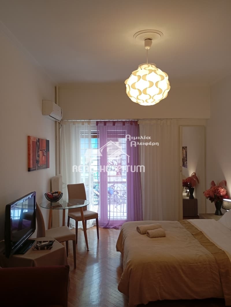 Apartment in Fokionos Negri, Kipseli — Photo 2 of 8