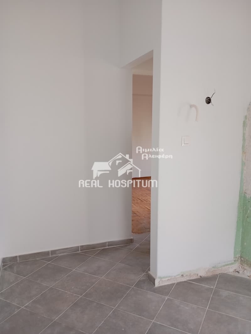 Apartment in Thimarakia, Attiki — Photo 8 of 11