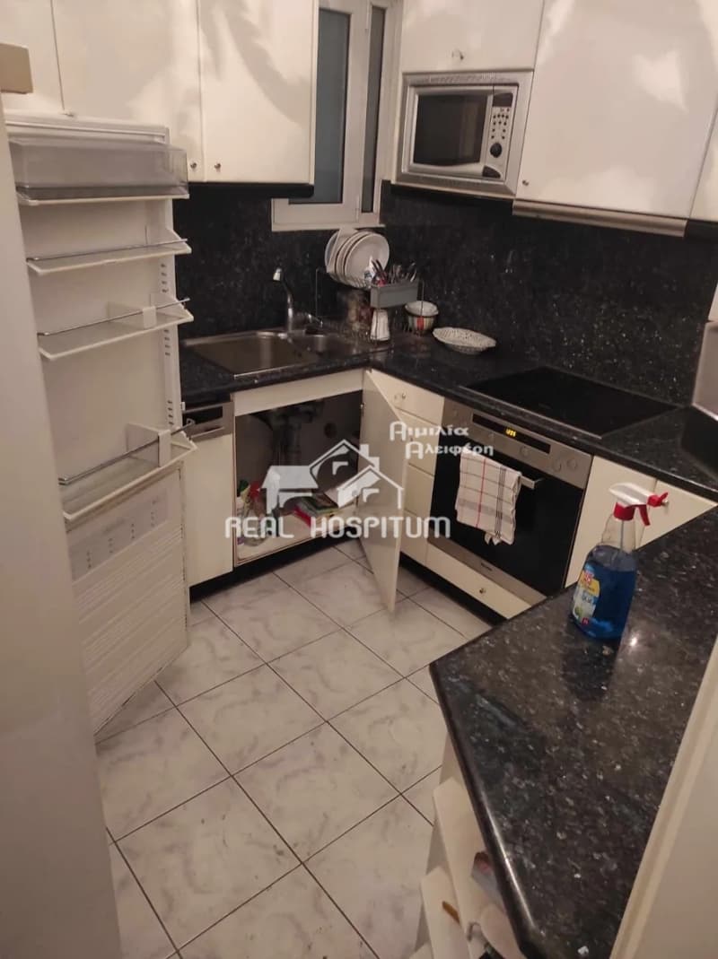 Apartment in Verga, Attiki — Photo 7 of 18