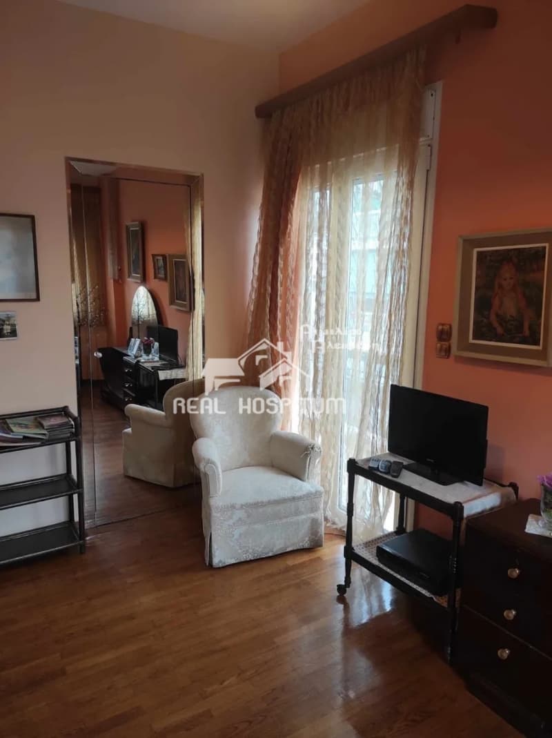 Apartment in Verga, Attiki — Photo 3 of 18