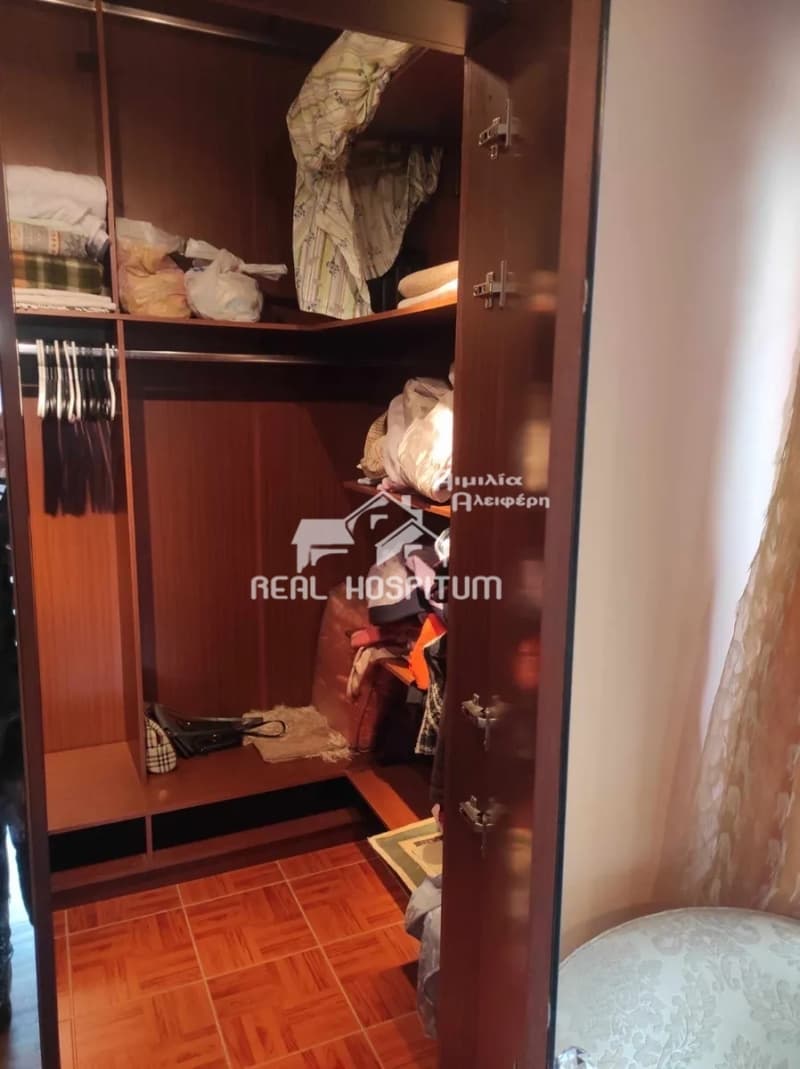 Apartment in Verga, Attiki — Photo 14 of 18