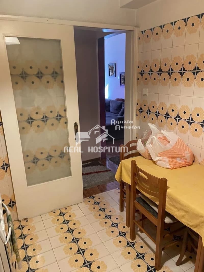 Apartment in Platia Attikis, Attiki — Photo 2 of 7
