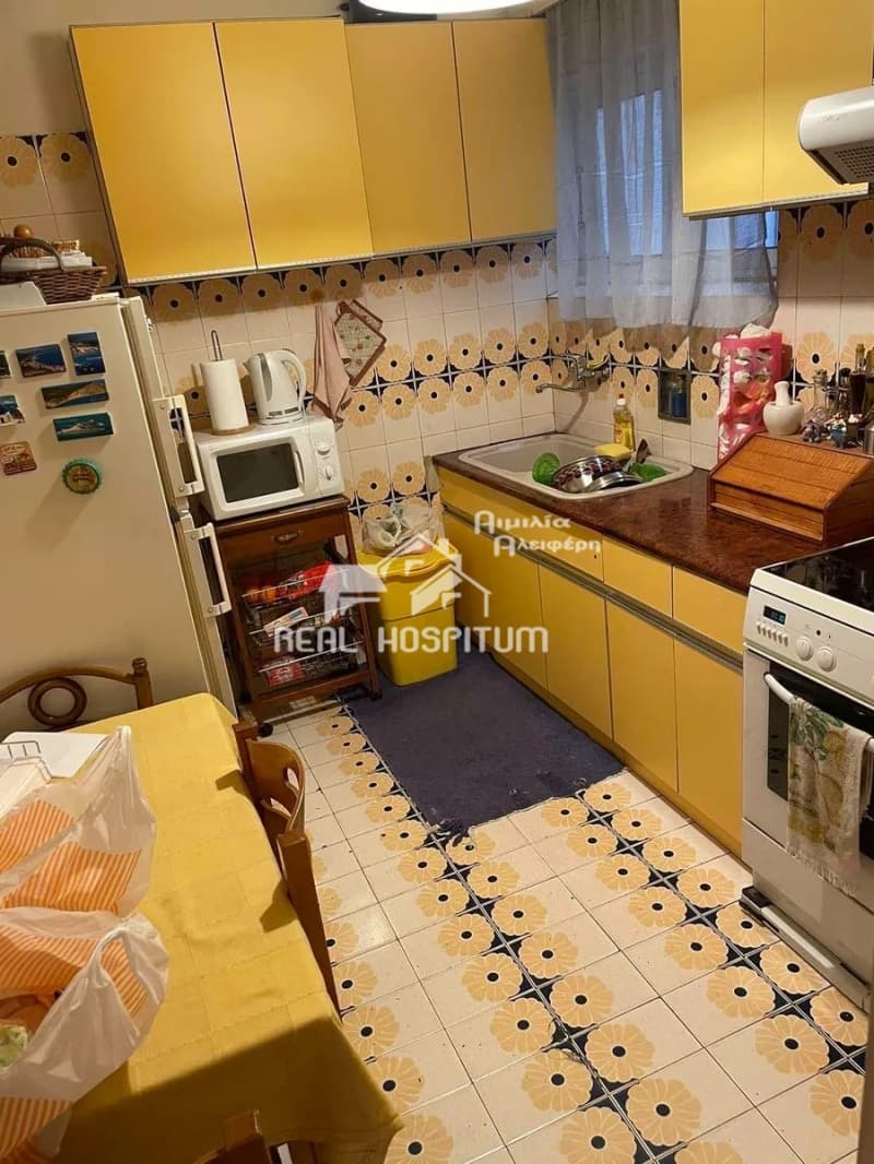 Apartment in Platia Attikis, Attiki — Photo 1 of 7