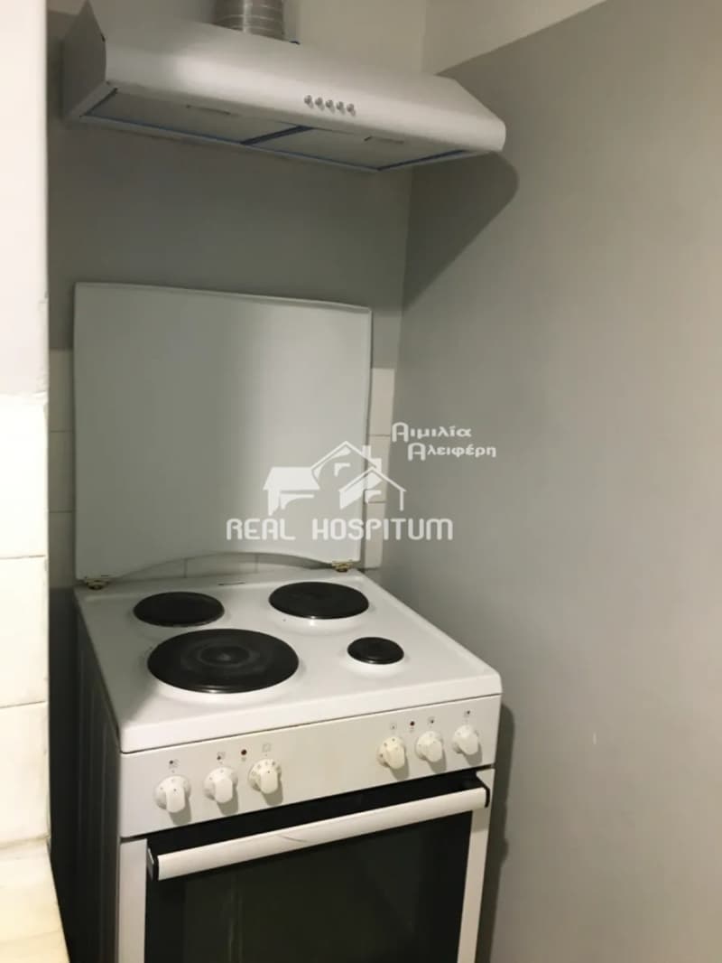 Apartment in Agios Panteleimonas, Attiki — Photo 9 of 11