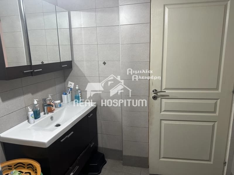 Apartment in Palatiani, Ilion — Photo 9 of 15
