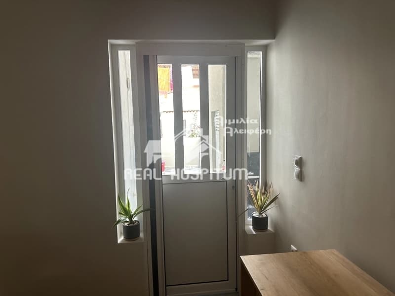 Apartment in Palatiani, Ilion — Photo 13 of 15