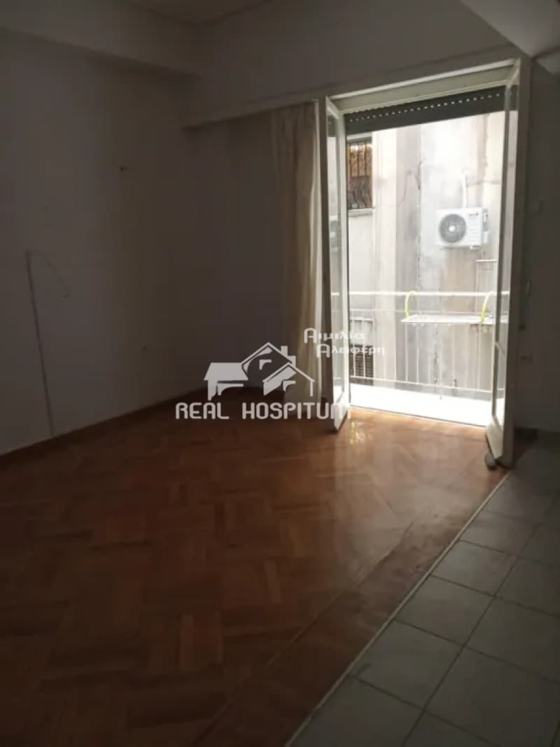 Διαμέρισμα στην Μουσείο, Εξάρχεια - Νεάπολη — Φωτογραφία 3 από 19