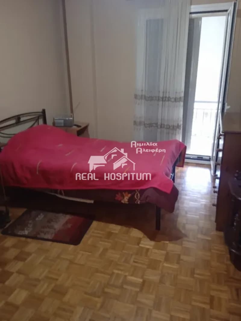 Apartment in Agios Panteleimonas, Attiki — Photo 2 of 7