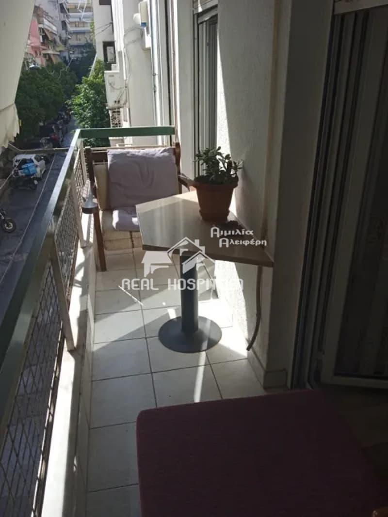 Apartment in Agios Panteleimonas, Attiki — Photo 1 of 7