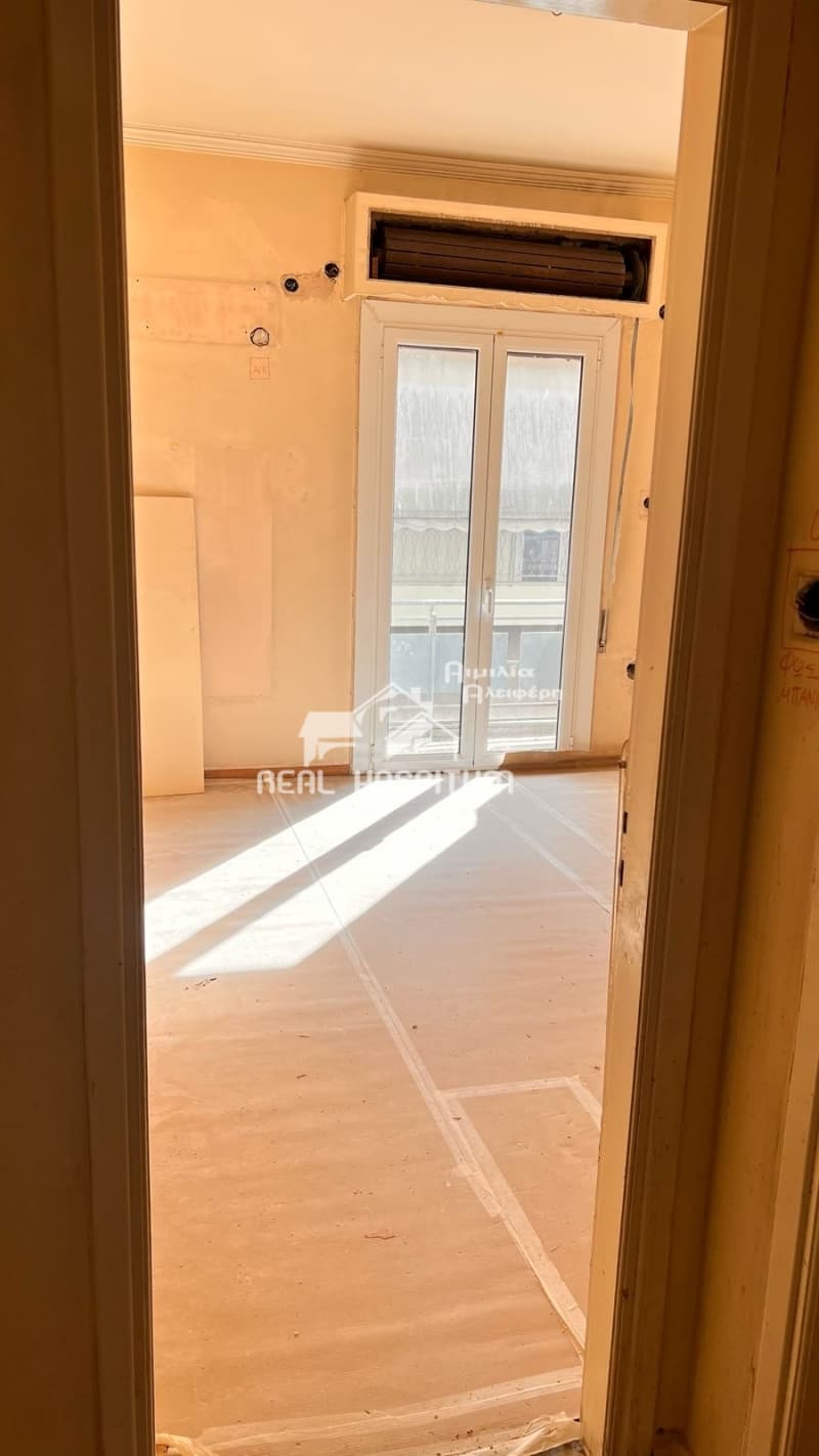 Apartment in Nosokomeio Pedon, Goudi — Photo 2 of 4