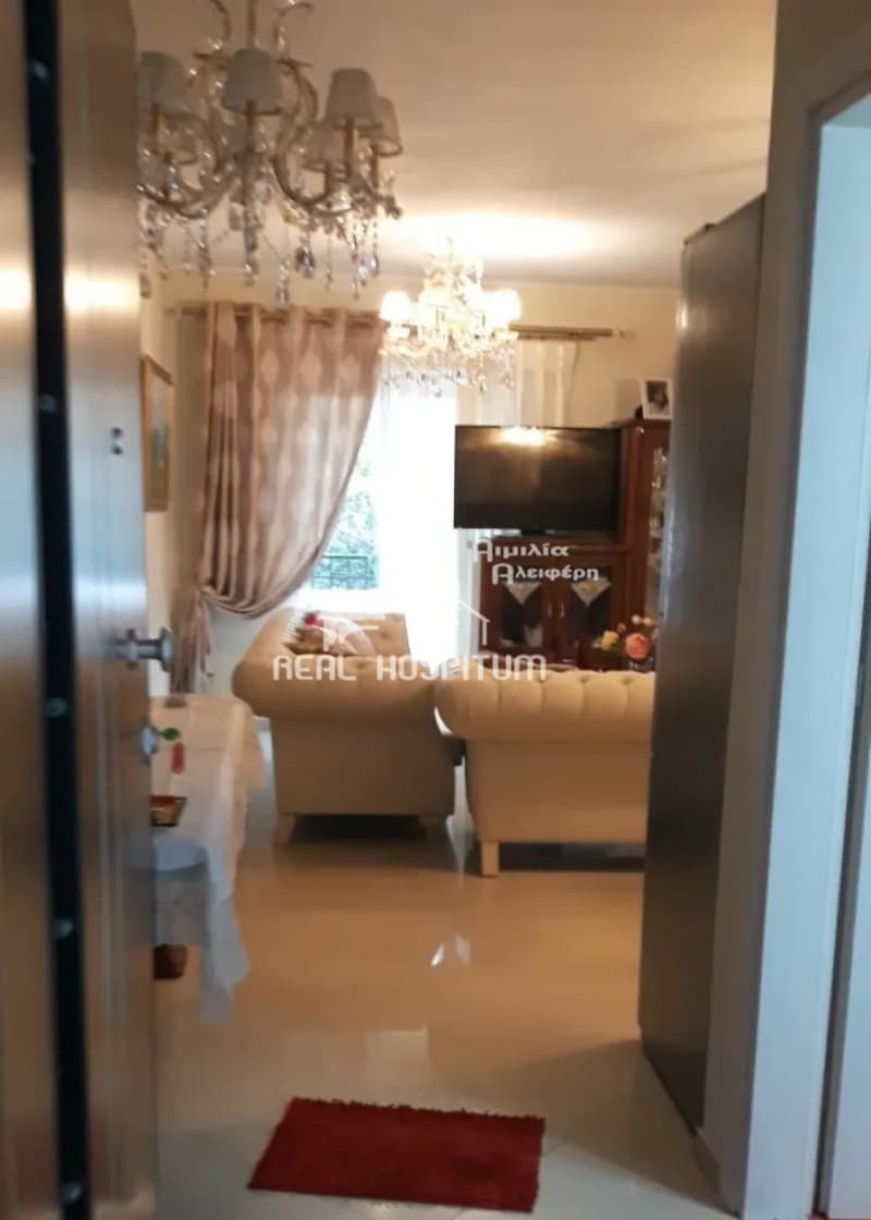 Apartment in Nea Olimpia, Kamatero — Photo 1 of 3