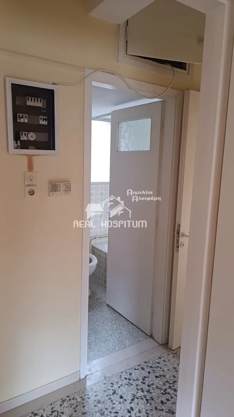 Apartment in Palatiani, Ilion — Photo 11 of 15