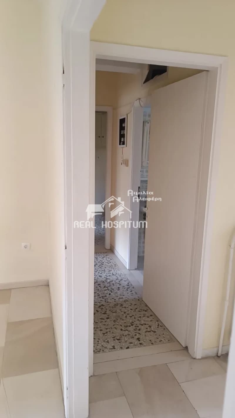Apartment in Palatiani, Ilion — Photo 4 of 15