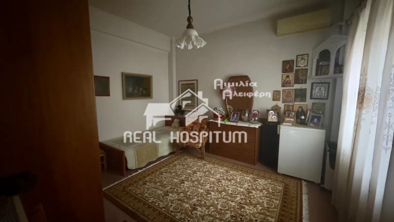 Διαμέρισμα στην Κηπούπολη, Πετρούπολη — Φωτογραφία 10 από 13