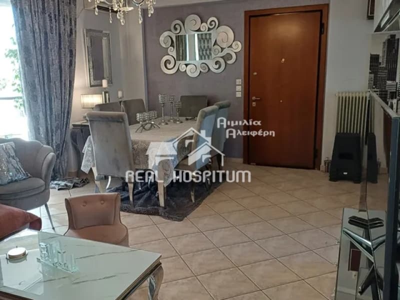 Apartment in Eleftherias square, Koridallos — Photo 2 of 9