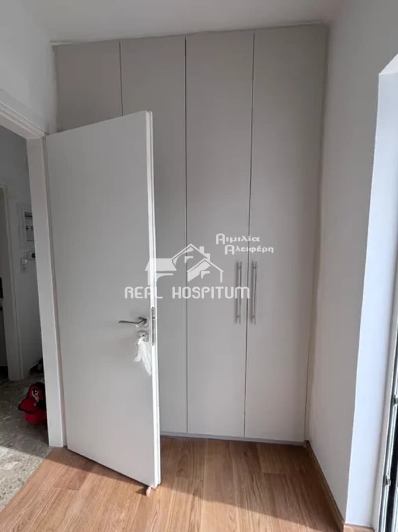 Apartment in Freattida, Piraeus — Photo 15 of 20