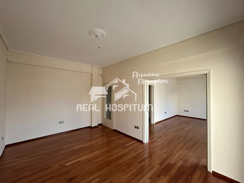 Apartment in Strefi, Exarchia - Neapoli — Photo 2 of 20