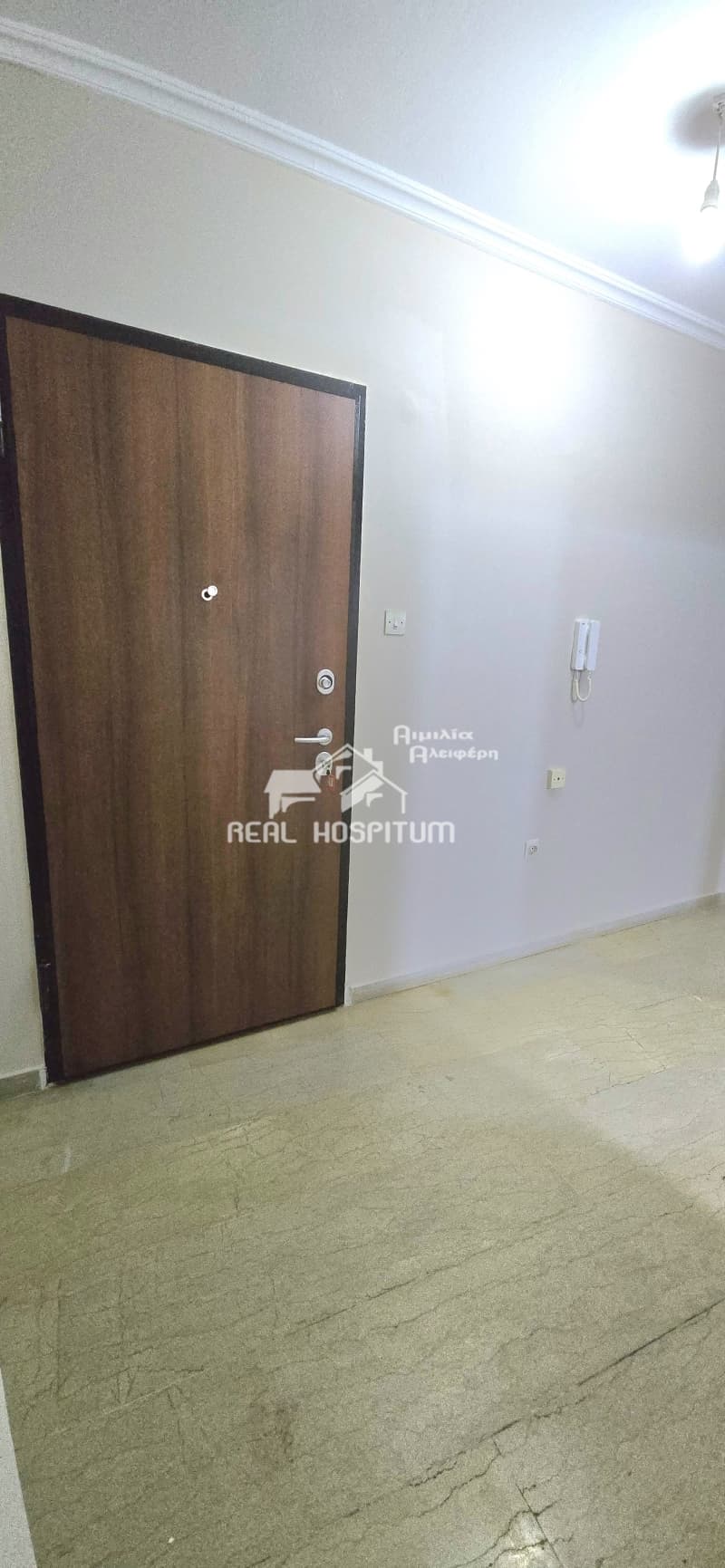 Διαμέρισμα στην Πλατεία Κολιάτσου, Λεωφ. Πατησίων - Λεωφ. Αχαρνών — Φωτογραφία 1 από 11