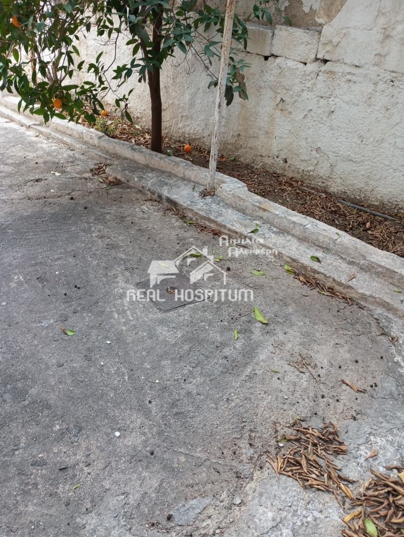 House in Palatiani, Ilion — Photo 2 of 2