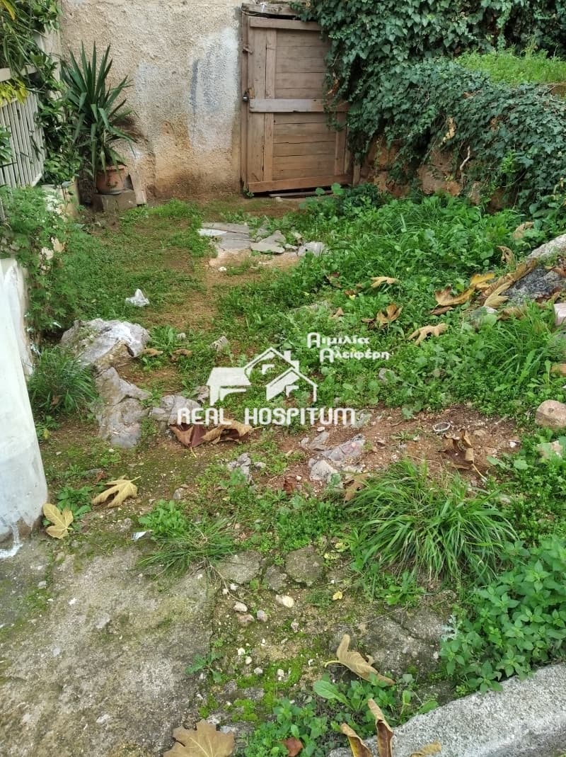 Building Plot in Pefka Verdi, Petroupoli