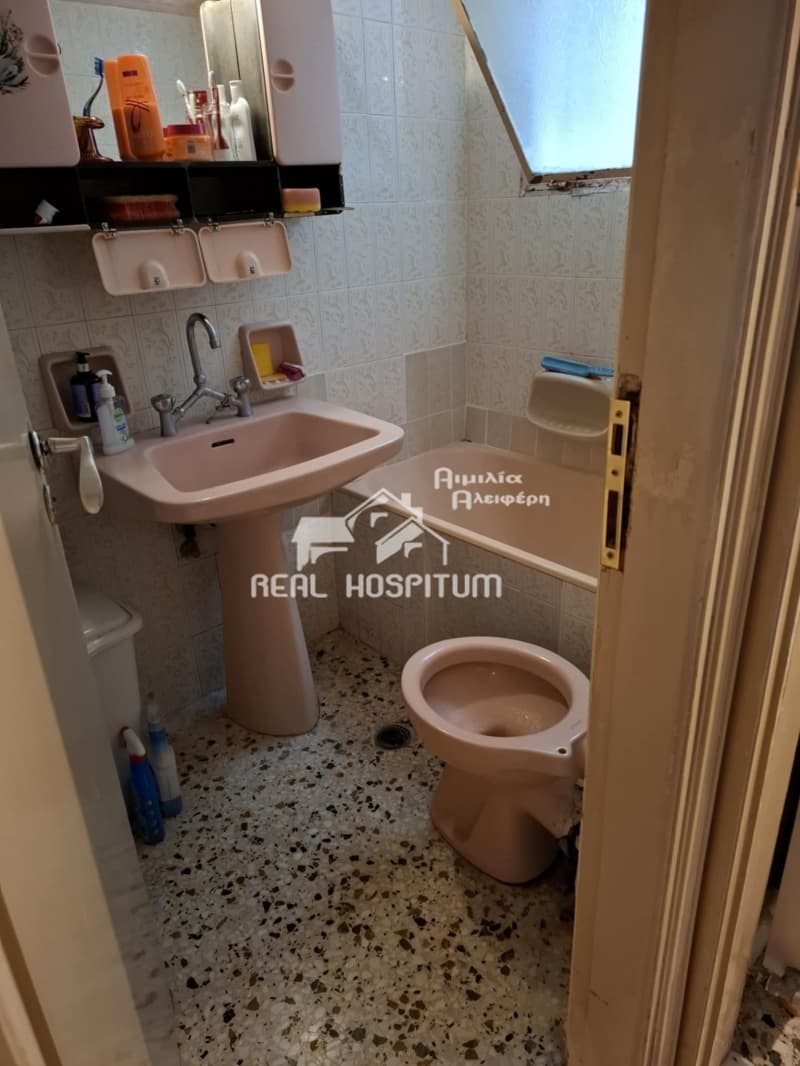 Apartment in Astythea, Chaidari — Photo 9 of 10