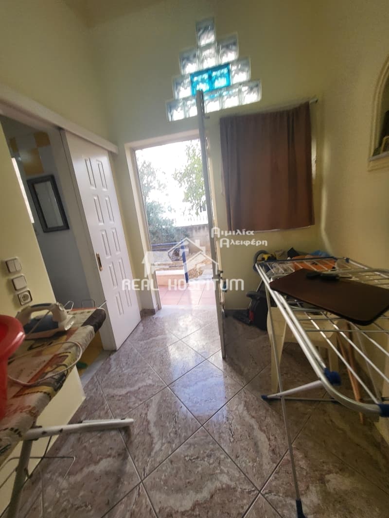 House in Kipoupoli, Petroupoli — Photo 15 of 17
