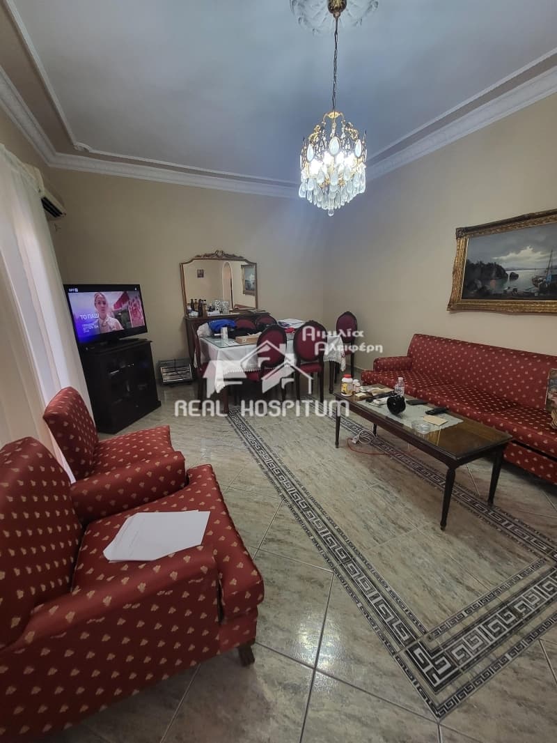 House in Kipoupoli, Petroupoli — Photo 4 of 17