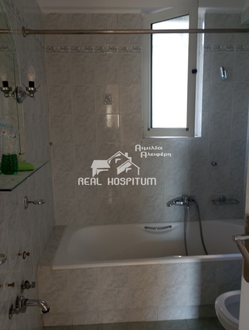 Apartment in Nea Olimpia, Kamatero — Photo 10 of 10