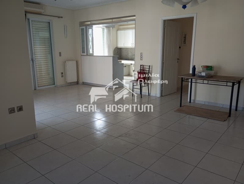 Apartment in Nea Olimpia, Kamatero — Photo 2 of 10