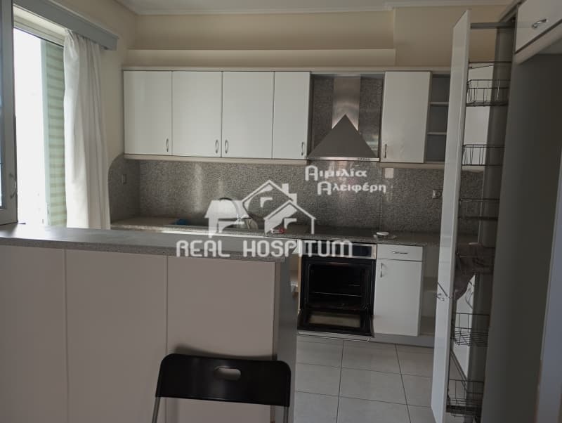 Apartment in Nea Olimpia, Kamatero — Photo 1 of 10