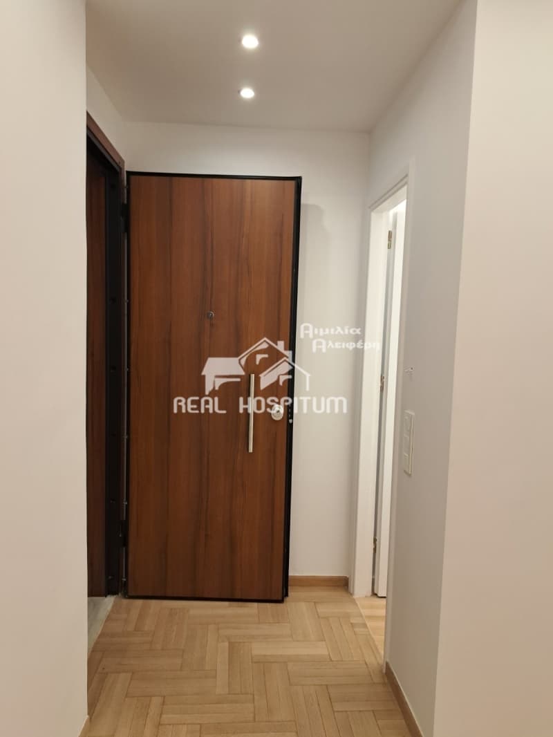Apartment in akadimia Platonos, Kolonos - Kolokinthous — Photo 24 of 24