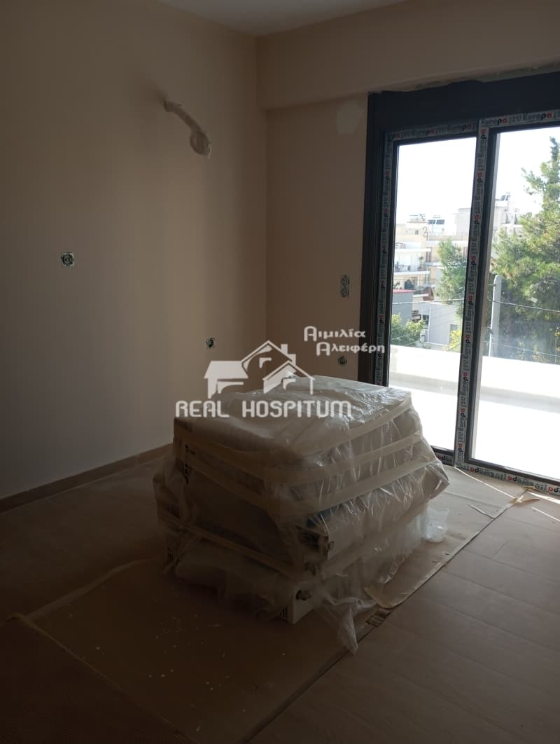Apartment in Center, Petroupoli — Photo 7 of 10