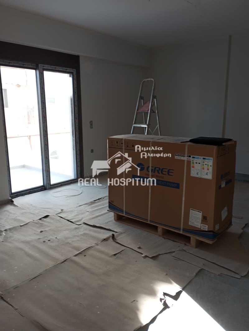 Apartment in Center, Petroupoli — Photo 4 of 10
