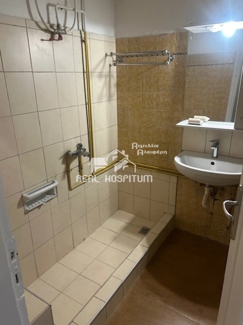 Apartment in Voulgari - Agios Eleftherios, Patisia — Photo 8 of 9