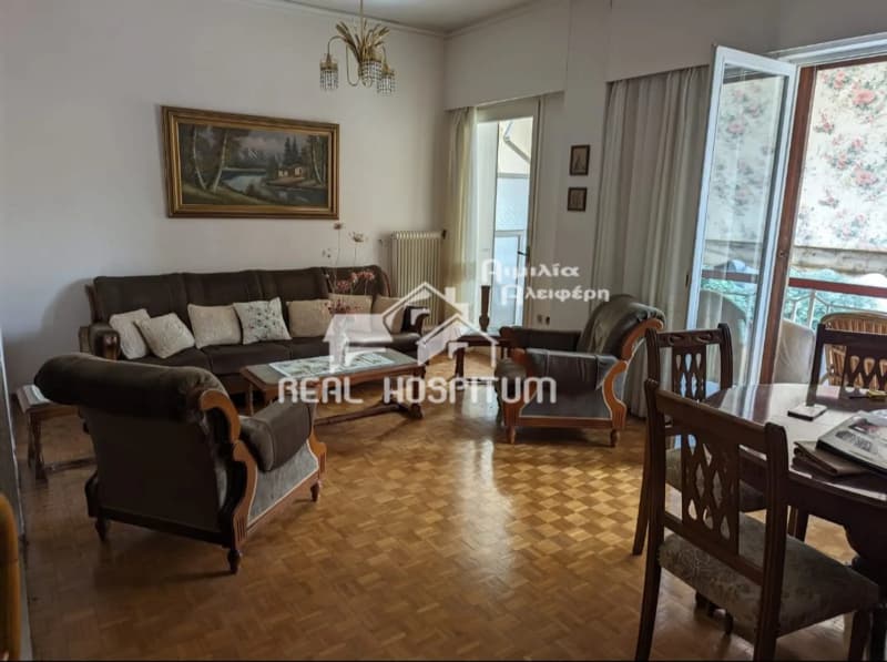 Apartment in Center, Petroupoli — Photo 1 of 7