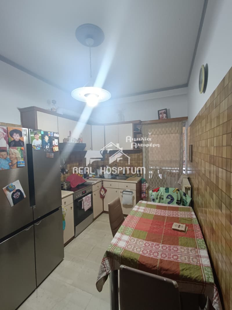 Apartment in Pefka Verdi, Petroupoli — Photo 3 of 11