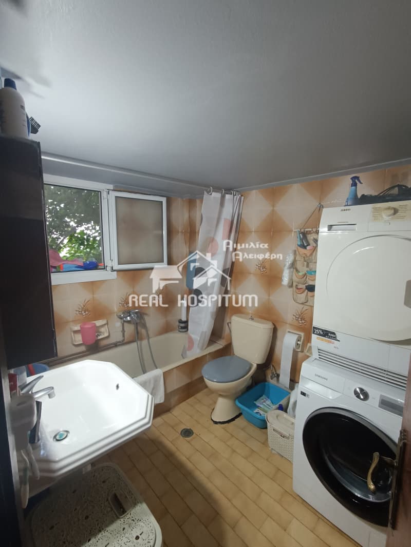 Apartment in Pefka Verdi, Petroupoli — Photo 9 of 11