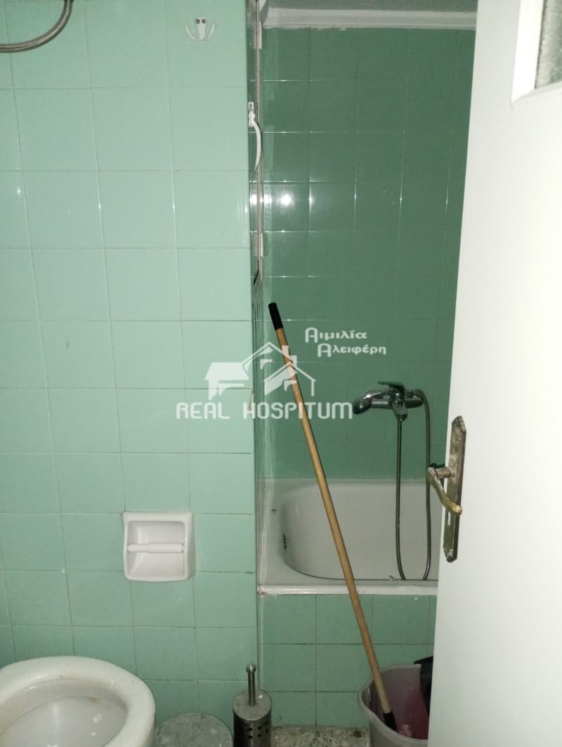 Apartment in Elinoroson, Goudi — Photo 10 of 11