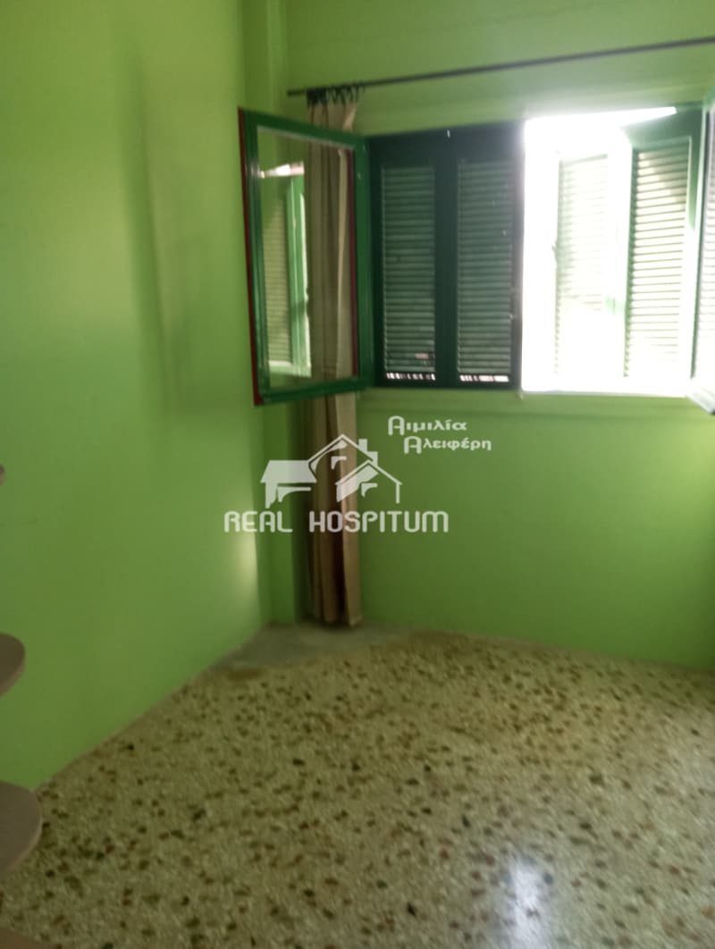 House in Palatiani, Ilion — Photo 9 of 10