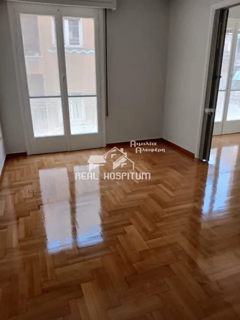Apartment in Strefi, Exarchia - Neapoli — Photo 3 of 5