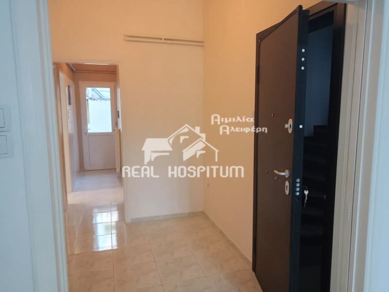 Apartment in Viamax, Peristeri — Photo 3 of 7