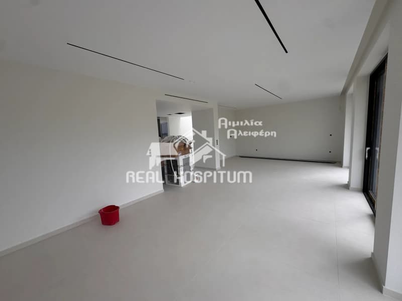 House in Pefka Verdi, Petroupoli — Photo 12 of 13