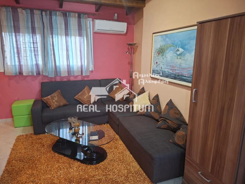 Apartment in Center, Petroupoli — Photo 10 of 15