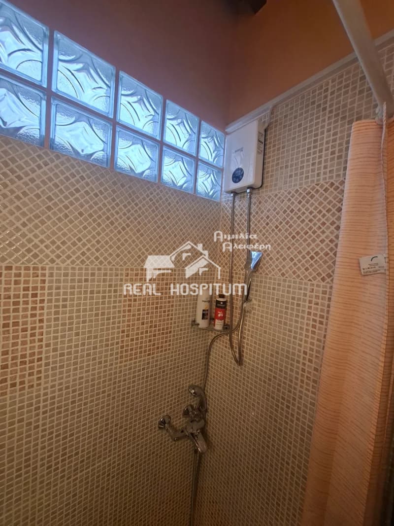 Apartment in Center, Petroupoli — Photo 15 of 15