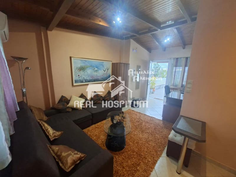 Apartment in Center, Petroupoli — Photo 7 of 15