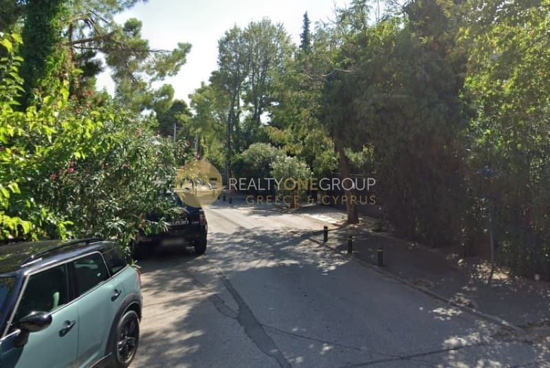 Οικόπεδο στην Κεφαλάρι, Κηφισιά — Φωτογραφία 1 από 3