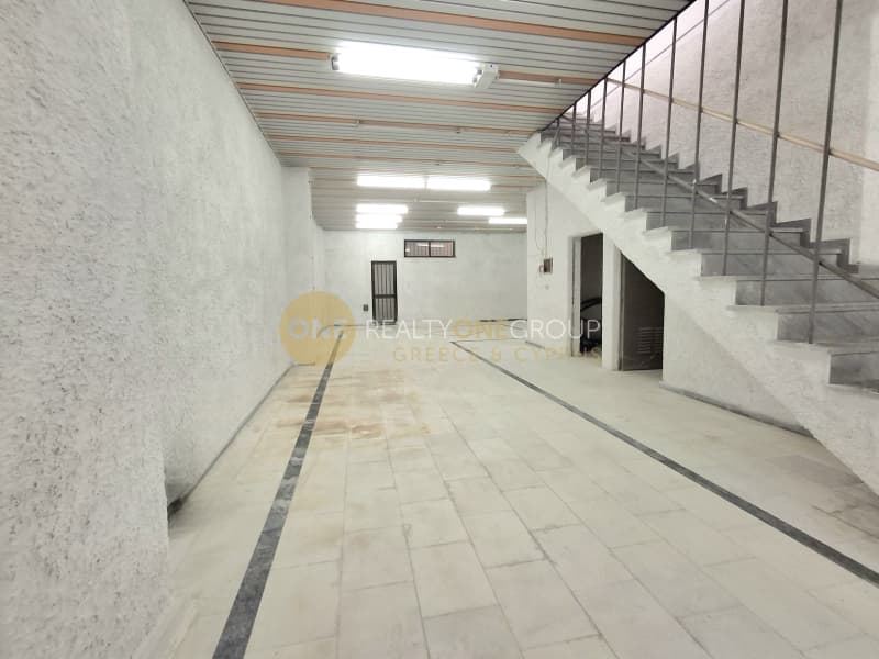 Retail Store in Agia Triada, Iraklio — Photo 14 of 19