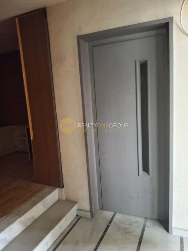 Retail Store in Agia Triada, Iraklio — Photo 19 of 19