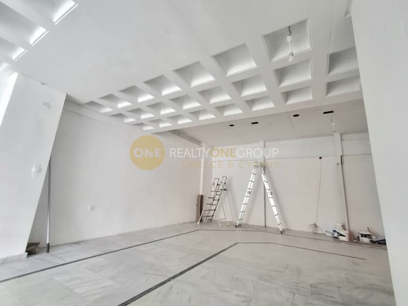 Retail Store in Agia Triada, Iraklio — Photo 7 of 19